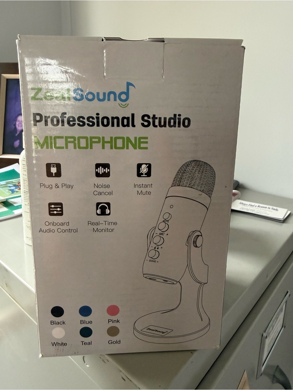 Professional Studio Microphone - White